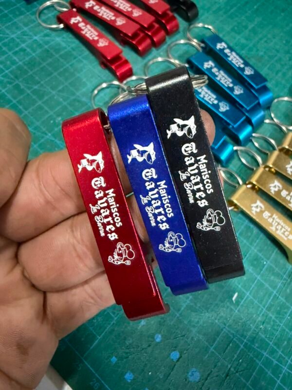 WhatsApp Image 2026-08-12 at 10.28.54 PM Destapadores Grabados laser Personalizados Fiesta Bodas zanthy shoes subli santhy (copia)
