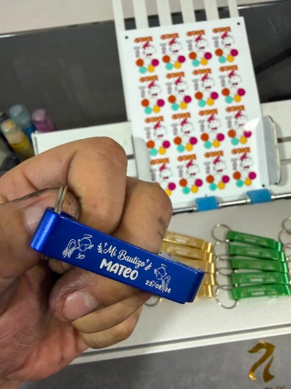 WhatsApp Image 2026-08-12 at 10.28.55 PM (1) Destapadores Grabados laser Personalizados Fiesta Bodas zanthy shoes subli santhy (copia)